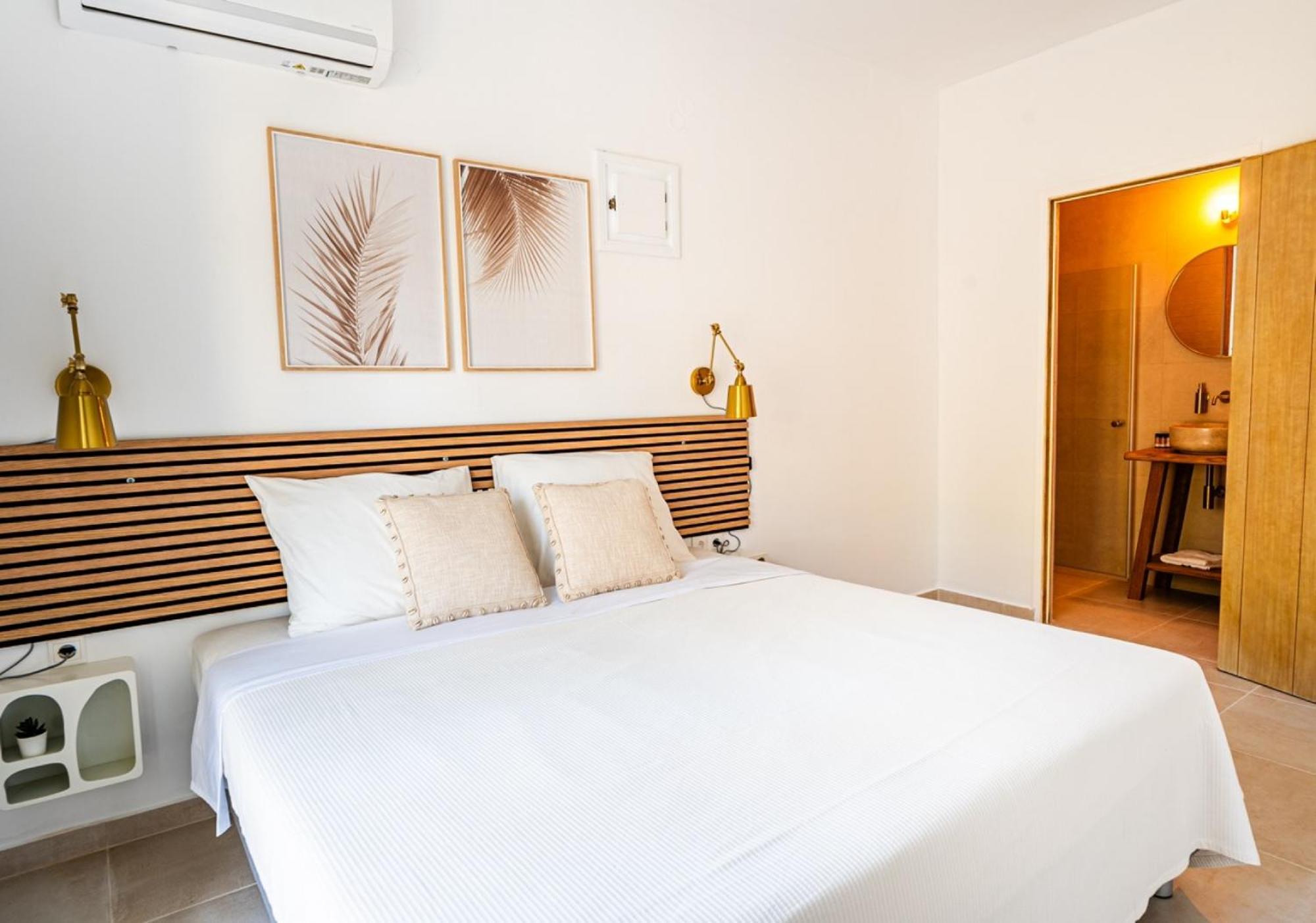 Azula Luxury Apartments Parikia  Phòng bức ảnh
